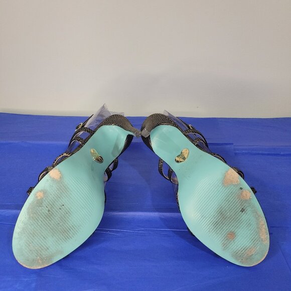 BETSEY JOHNSON Strappy Black & Gold Animal Print Heels - Picture 8 of 14